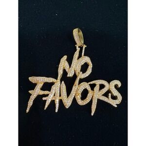 No favors necklace no chain